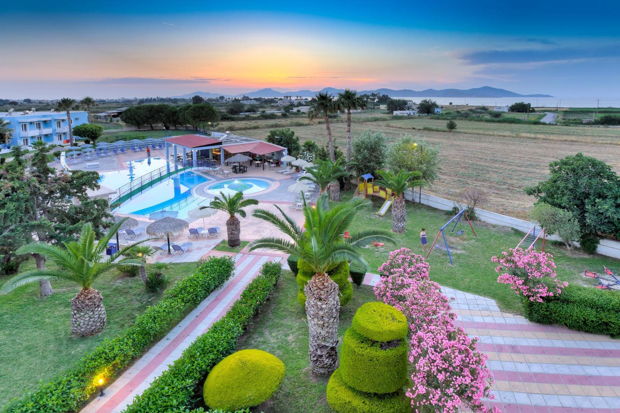 Corali Otel 4*